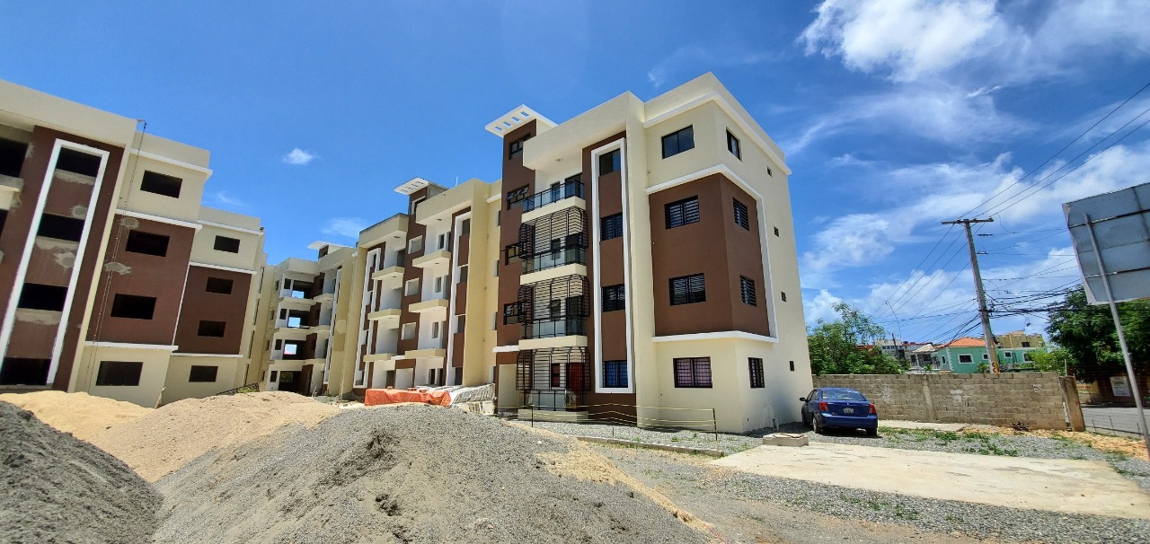 PROYECTO RESIDENCIAL EN SECTOR AMALIA Premium Real Estate